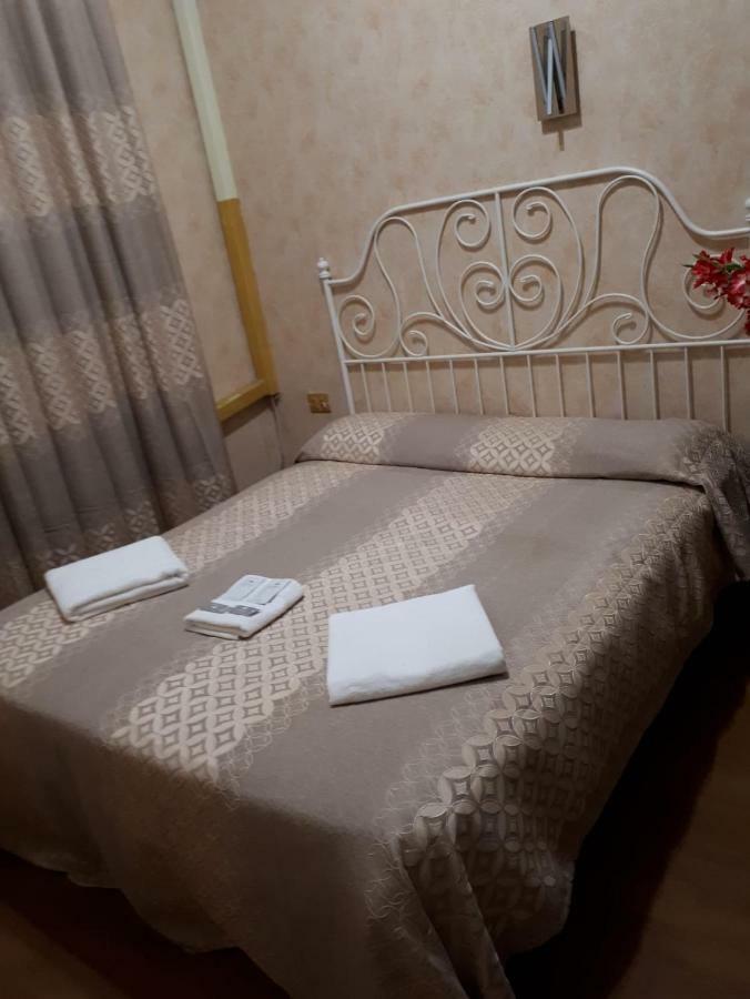 Botel Inn Ρώμη Εξωτερικό φωτογραφία